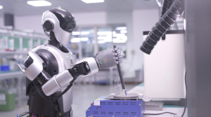 亚博智能解锁：人形机器人十大潜力应用场景